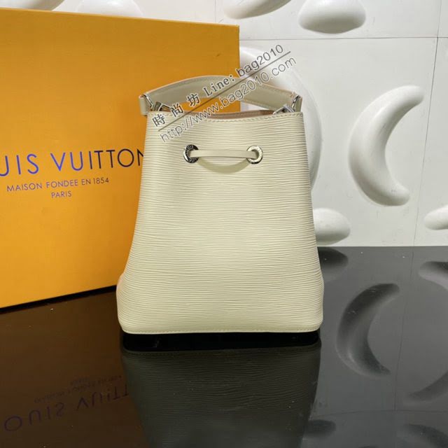 LOUIS VUITTON專櫃新款包包 路易威登 NéoNoé BB抽繩水桶包 LV刺繡肩帶手提單肩斜挎女水桶包  ydh4112